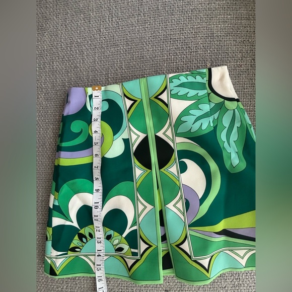Zara Green Printed Mini Skirt – Size Small (Brand New, No Tag) - Picture 8 of 12